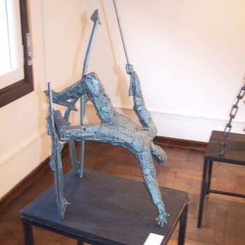 Sculpture intitulée "¡Toma mí mano..!" par Oscar Brocos, Œuvre d'art originale, Métaux