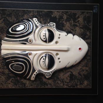 Sculpture intitulée "Masque Femme" par Oshawane, Œuvre d'art originale, Céramique
