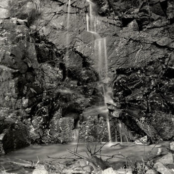 Photography titled "Little waterfall" by Aleksandr Osokin, Original Artwork, Analog photography