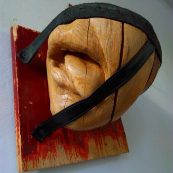 Sculpture titled "They love to be sla…" by Osuch-Sculptures, Original Artwork, Wood
