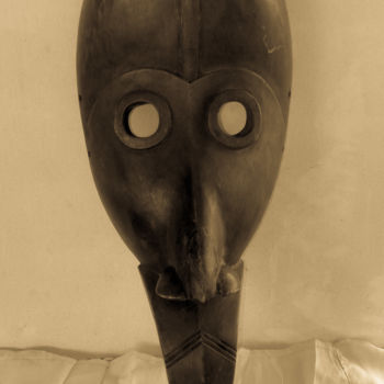 Sculpture intitulée "Kaléta(le masque)" par Oulianock Kpobly, Œuvre d'art originale, Autre