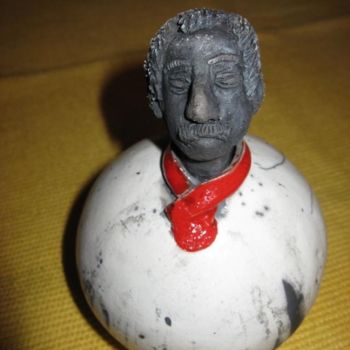 Artcraft titled "Homme boule 12 cm" by La Chouette Pakay, Original Artwork