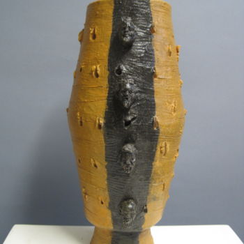 Sculpture titled "Vaso di Lombroso gi…" by Paolo Camporese, Original Artwork, Terra cotta