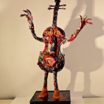 Escultura intitulada "Cod 001 "Scary "" por Paolo Orlando, Obras de arte originais, Resina