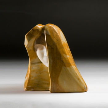 Escultura titulada "Volto di donna" por Paolo Torri, Obra de arte original, Piedra
