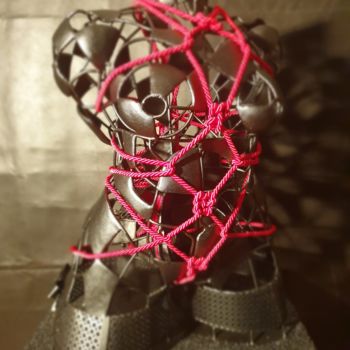 Sculpture titled "bondage lady I" by Paolo Perelli, Original Artwork, Metals