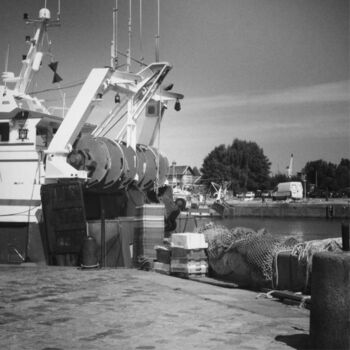 Fotografie getiteld "At the quay Honfleur" door Pascal Carro (PKRO), Origineel Kunstwerk, Niet gemanipuleerde fotografie