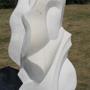 Sculpture titled "Striato" by Pascal Cavalli, Original Artwork, Stone