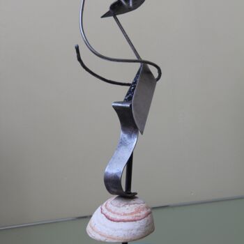 Скульптура под названием "1508 ONE STEP" - Pascal Cavalli, Подлинное произведение искусства