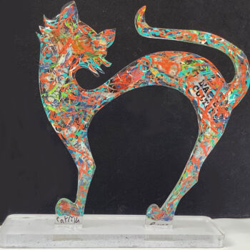 Sculpture titled "Chat plexiglas 40" by Patmoli, Original Artwork, Resin