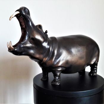 Sculpture titled "Hippo" by Bueno Patrice, Original Artwork, Metals