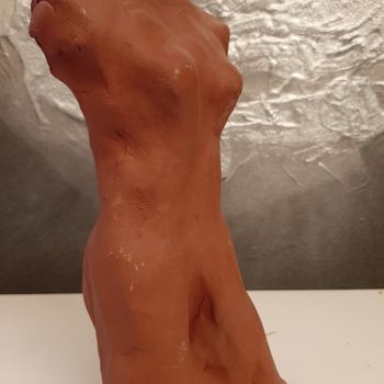 Sculpture titled "Femme" by Patrice Poidevin, Original Artwork, Terra cotta