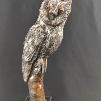 Sculpture intitulée "hibou moyen duc" par Patricia Grenier, Œuvre d'art originale, Céramique