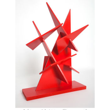 Скульптура под названием "Triangle" - Patrick Boutillier De St André, Подлинное произведение искусства, Металлы