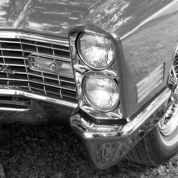 Photographie intitulée "Cadillac deville" par Patrick Ghomri, Œuvre d'art originale