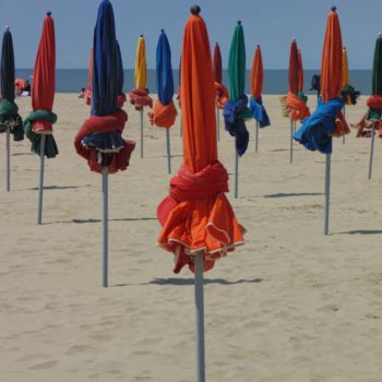 Photography titled "Les parasols de Dea…" by Patrick Jourdain, Original Artwork