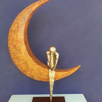 Sculpture titled "Le rêveur de la lune" by Patrick Neel, Original Artwork, Bronze