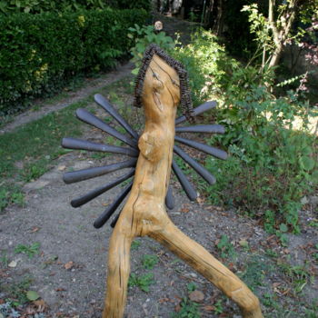 Skulptur mit dem Titel "Margotte" von Patrick Puechavy, Original-Kunstwerk