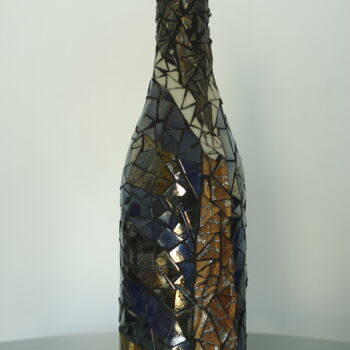 Sculpture intitulée "Metal Blue Queen" par Pat Art, Œuvre d'art originale, Mosaïque