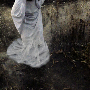 Photography titled "La mort campe" by Pauline Foucart Escarcega, Original Artwork, Digital Photography