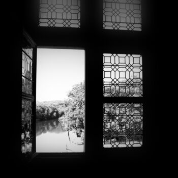 Photographie intitulée "Par la fenêtre" par Paulous, Œuvre d'art originale, Photographie numérique Monté sur Autre panneau r…