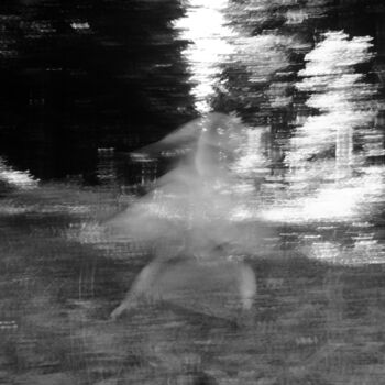 Fotografie getiteld "Le fantôme de la fo…" door Pierre Boillon, Origineel Kunstwerk, Film fotografie