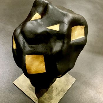 Sculpture titled "Humanflower" by Priscilla Champelovier, Original Artwork, Paper maché
