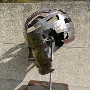 Sculpture titled "What do you think?" by Peter Bly, Original Artwork, Metals