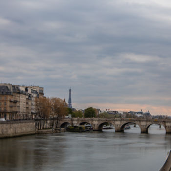 Fotografia intitolato "Paris sous un ciel…" da Nao Fujiwara, Opera d'arte originale, Fotografia non manipolata