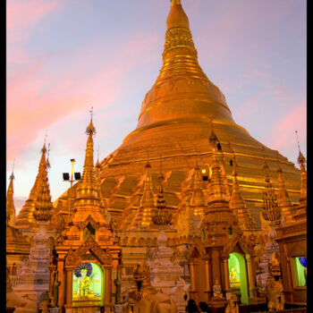 Photography titled "Myanmar 1" by Philip Rejean, Original Artwork, Digital Photography Mounted on Cardboard