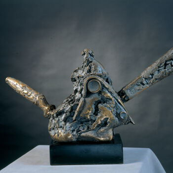 Skulptur mit dem Titel "Teapot 11" von Philipp Rukavishnikov, Original-Kunstwerk, Bronze