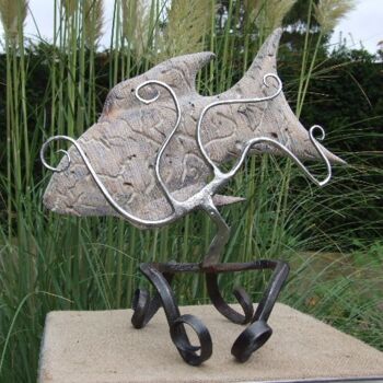 Sculpture titled "poisson en cage" by Philippe Fautrez, Original Artwork