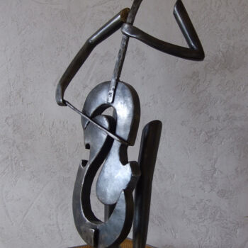 Sculpture titled "Le musicien perdu" by Philippe Fautrez, Original Artwork