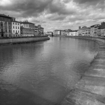 Photography titled "iphone Arno-Pisa.jpg" by Philippe Nannetti, Original Artwork
