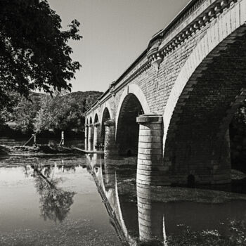 Fotografie getiteld "beynac-pont-sncf.jpg" door Philippe Rozier (Photo-EOS), Origineel Kunstwerk, Digitale fotografie