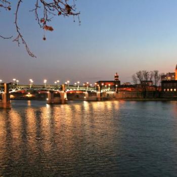 Photographie intitulée "TOULOUSE - Un soir…" par Josiane Karanian Boularot, Œuvre d'art originale