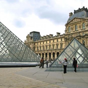 Fotografía titulada "PARIS - Les pyramid…" por Josiane Karanian Boularot, Obra de arte original