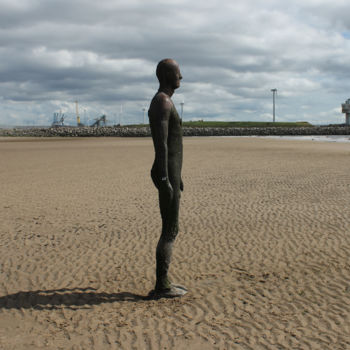 Escultura titulada ""I'm facing the Mer…" por Kevin C Lee, Obra de arte original, Fundición