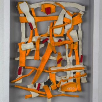 Skulptur mit dem Titel "Cette volage beauté" von Jerôme Tesseyre (TESS), Original-Kunstwerk, Kunststoff Auf Holzplatte monti…