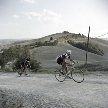 Fotografía titulada ""Eroica" cycling ra…" por Pier Maulini, Obra de arte original, Fotografía analógica