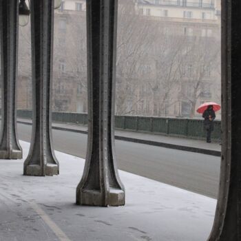 Photographie intitulée "Paris, Pont Bir-Hak…" par Pierre-Yves Rospabé, Œuvre d'art originale, Photographie numérique