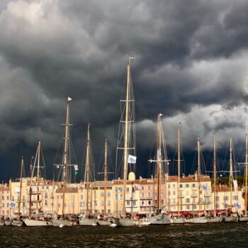 摄影 标题为“Port de Saint-Trope…” 由Pierre-Yves Rospabé, 原创艺术品, 数码摄影