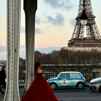 Fotografía titulada "Paris, photo de mod…" por Pierre-Yves Rospabé, Obra de arte original, Fotografía digital