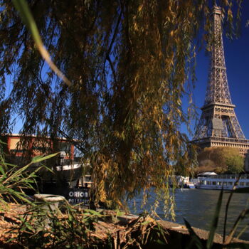 Fotografie getiteld "Paris, Tour Eiffel…" door Pierre-Yves Rospabé, Origineel Kunstwerk, Digitale fotografie