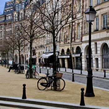 Photographie intitulée "Paris, Place Dauphi…" par Pierre-Yves Rospabé, Œuvre d'art originale, Photographie numérique