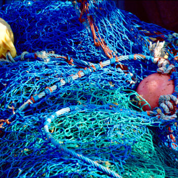 Фотография под названием "Filets de pêche" - Pierre-Yves Rospabé, Подлинное произведение искусства, Пленочная фотография