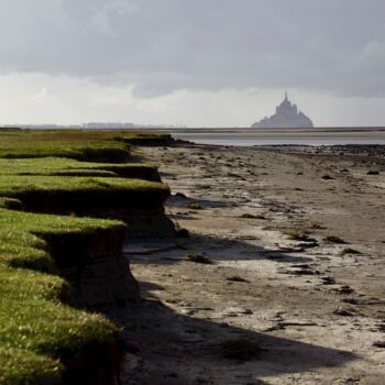 Fotografia intitolato "Mont-Saint-Michel,…" da Pierre-Yves Rospabé, Opera d'arte originale, Fotografia digitale