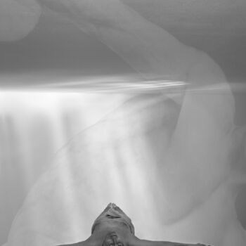 Photography titled "Crucifixion" by Pietro Cenini, Original Artwork, Digital Photography