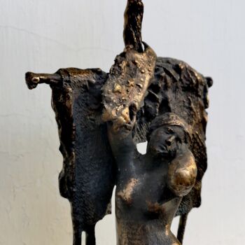 Sculpture intitulée "THE OLD MAN AND THE…" par Piotr Bubak, Œuvre d'art originale, Bronze