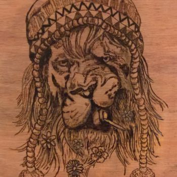 Artisanat intitulée "lion hypster - pyro…" par Planète Du Jeu, Œuvre d'art originale, Décoration de maison